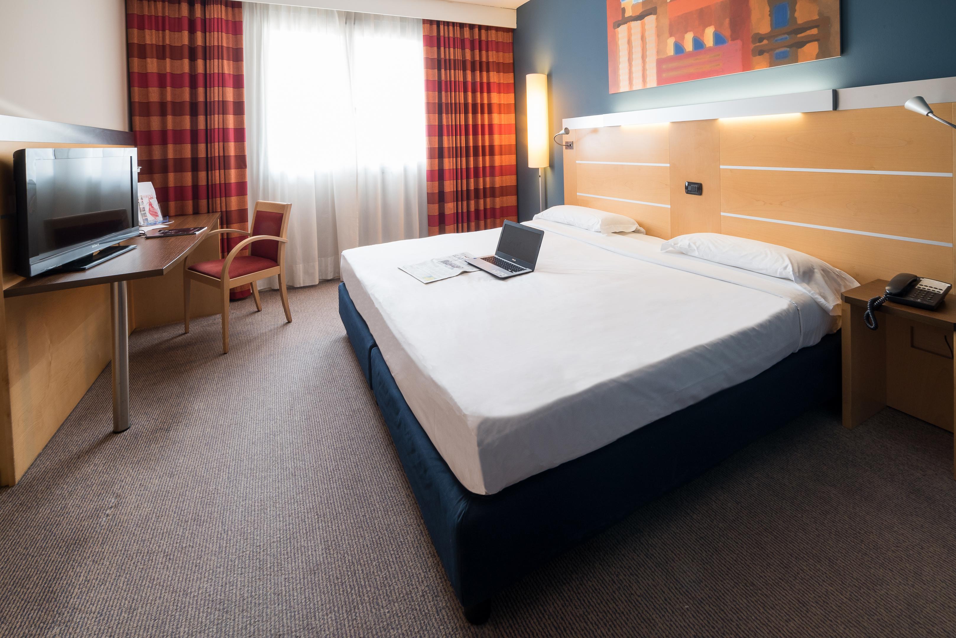 Idea Hotel Torino Mirafiori מראה חיצוני תמונה